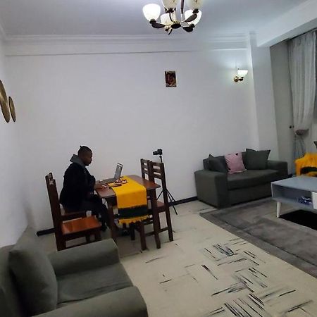 Cozy 1-Bedroom Luxury Apartment Addis Ababa Eksteriør billede